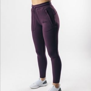 Alphalete Core Jogger